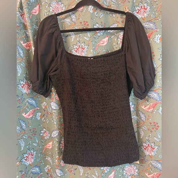 Bibi black short puff sleeve top nwt - Picture 3 of 6